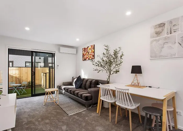 New 2Bdrm 2Brm Hospital Cbd Hagley Park Locationn